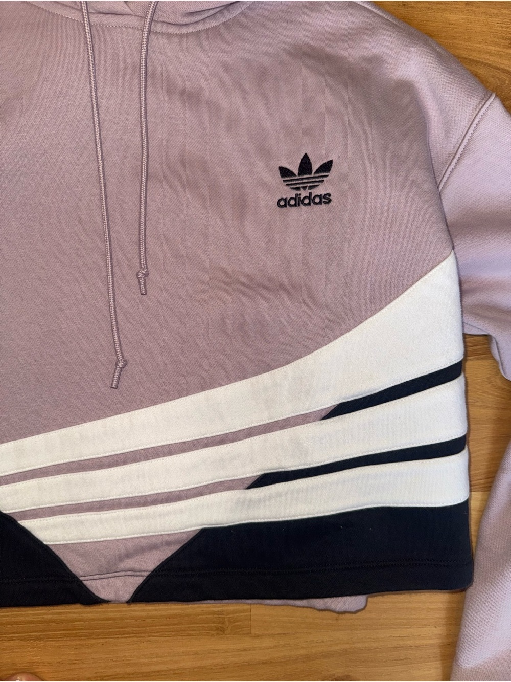 adidas Cropped Hoodie in Lavender with Black & White Panels - Picture 3 of 6